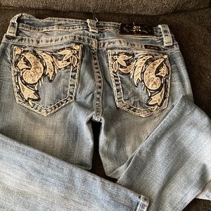 Size 28 Miss me jeans